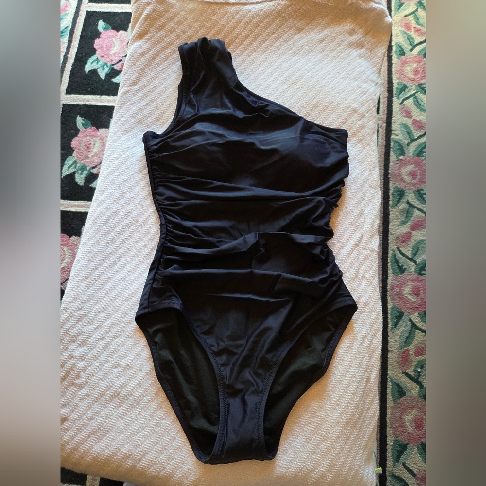 J Crew Navy Blue Womens One Piece Swimwear. New With Tags